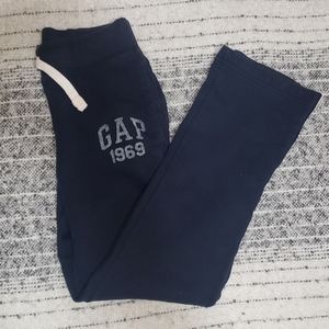 Gap sweat pants